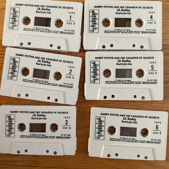 Harry Potter and the Chamber of Secrets Cassette Tape Set - Picture 4 of 7